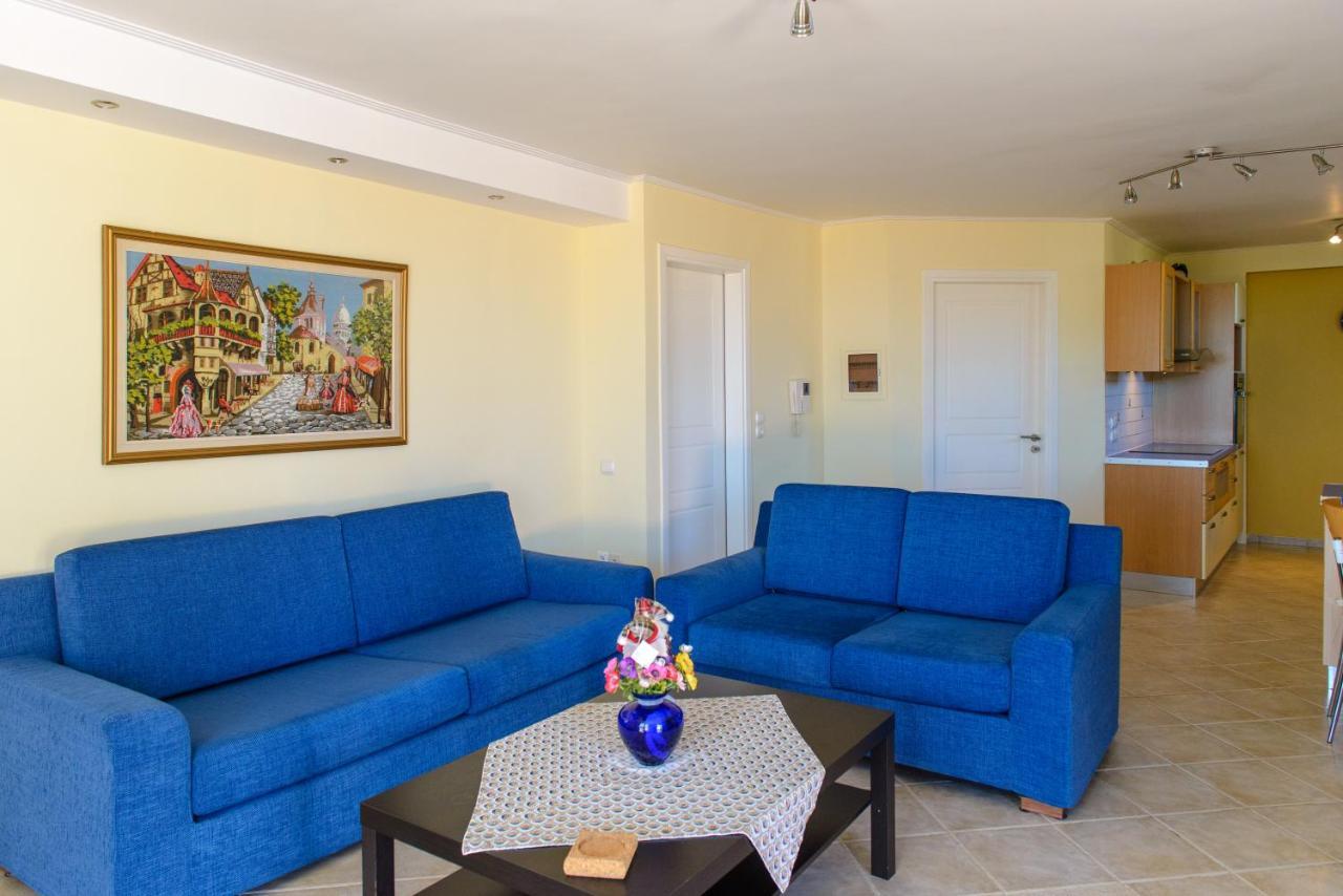 Artemis Riviera Villa Kültér fotó
