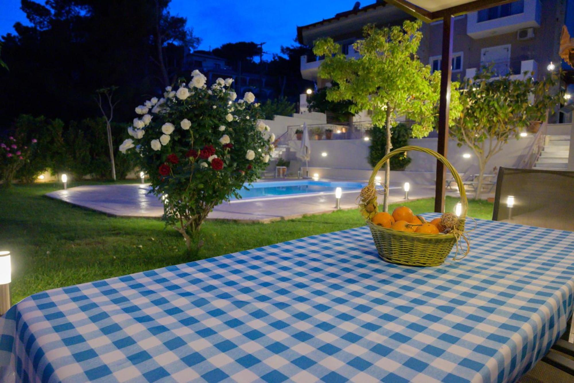 Artemis Riviera Villa Kültér fotó